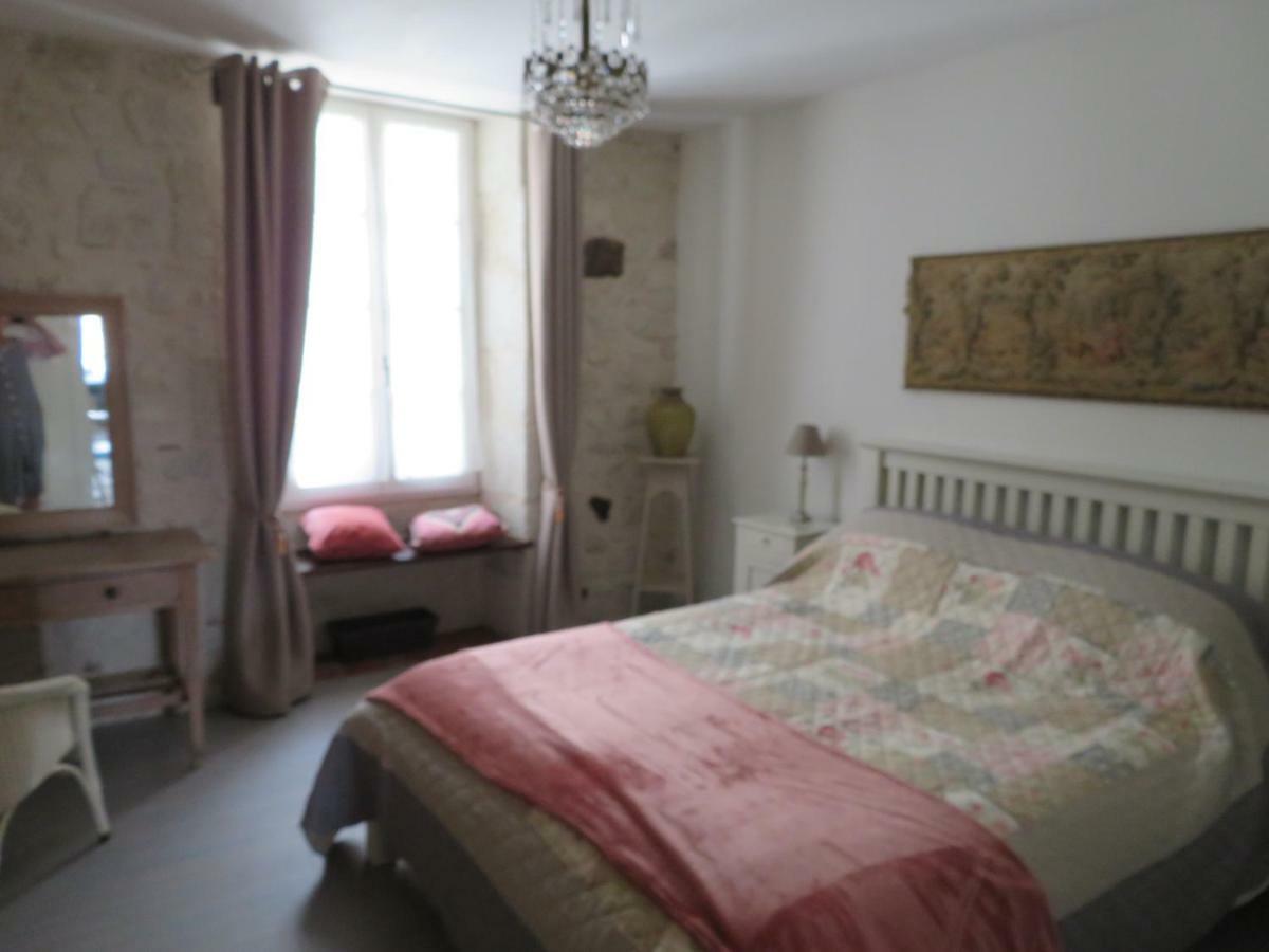 Apartment Bellevue Aubeterre-sur-Dronne Exteriör bild